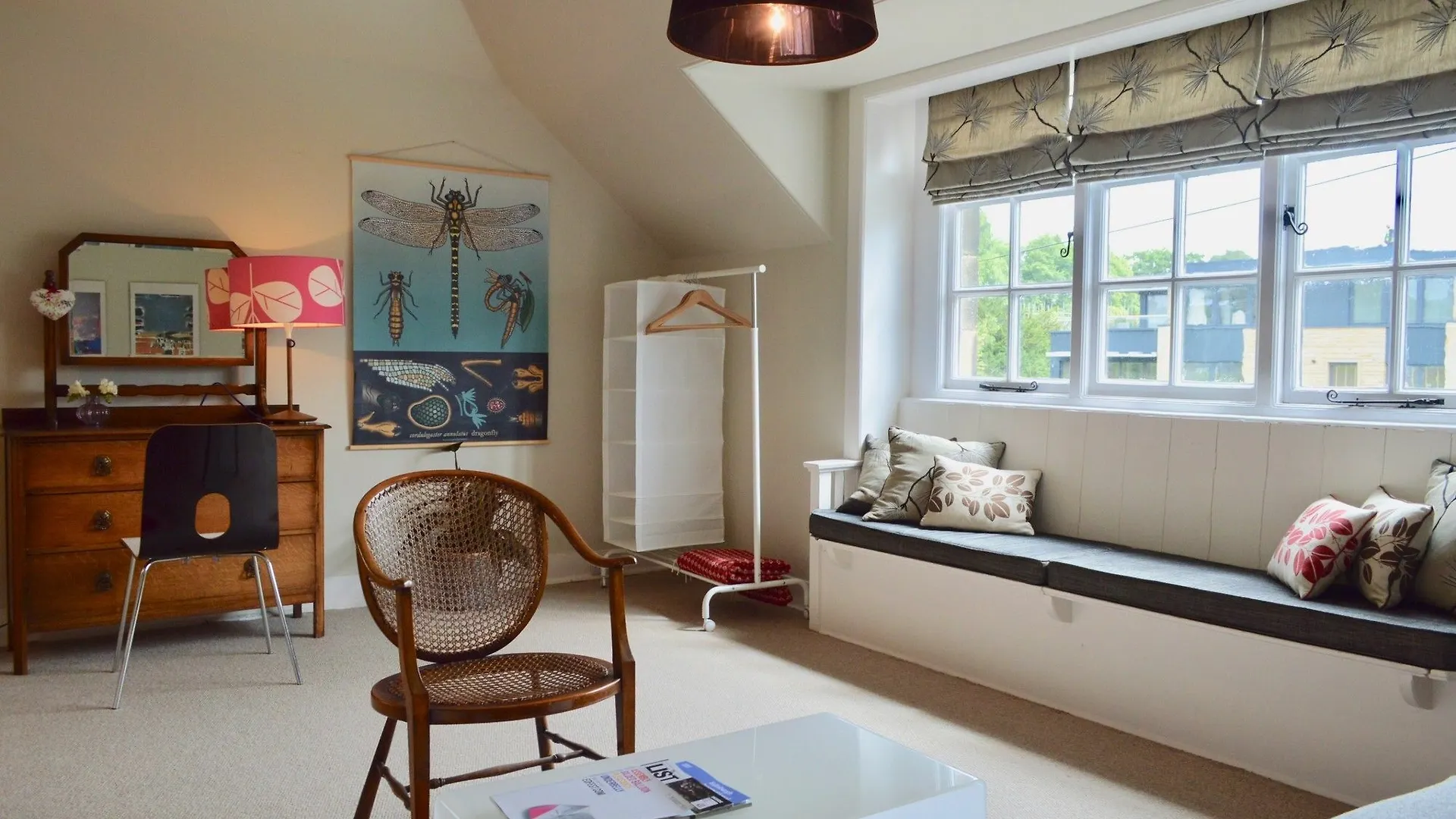 2 Bedroom Flat In Edinburgh Apartment
